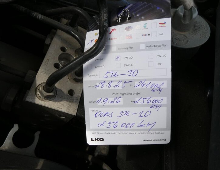 Volkswagen Phaeton Sedan / Limuzína 3,0 l 171 kw