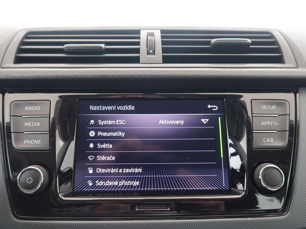 Škoda Fabia Hatchback 999,0 70 kw