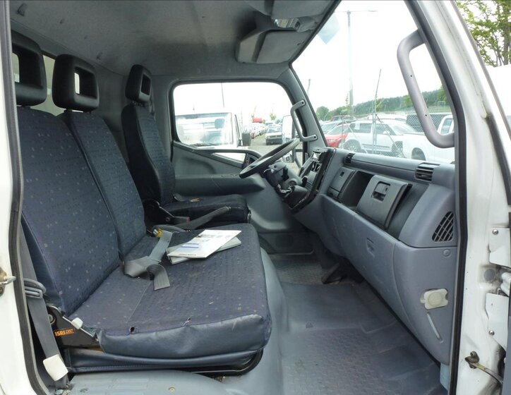 Mitsubishi Canter Skříň 3,0 l 92 kw