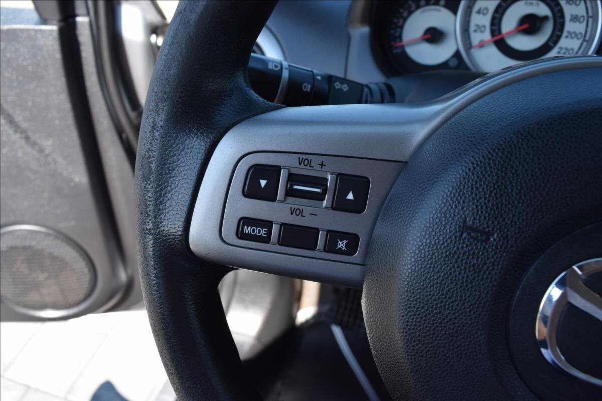 Mazda 2 Hatchback 1,3 l 55 kw