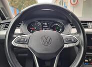 Volkswagen Passat 12
