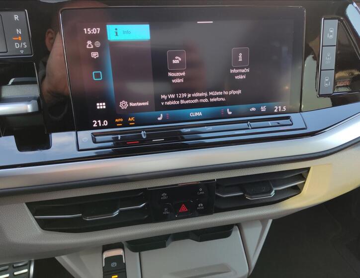 Volkswagen Multivan 17