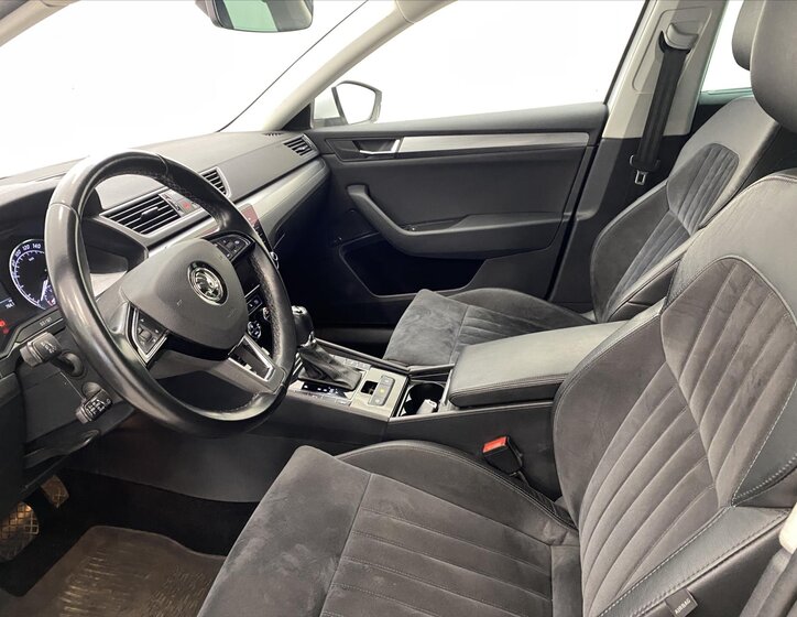 Škoda Superb Kombi 2,0 l 140 kw