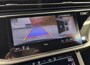 Audi Q8 21