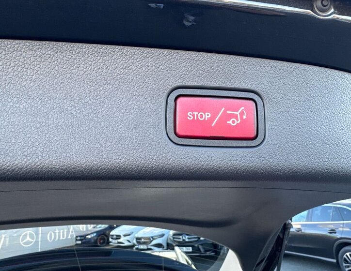 Mercedes-Benz GLC SUV / Terénní 2,0 l 145 kw