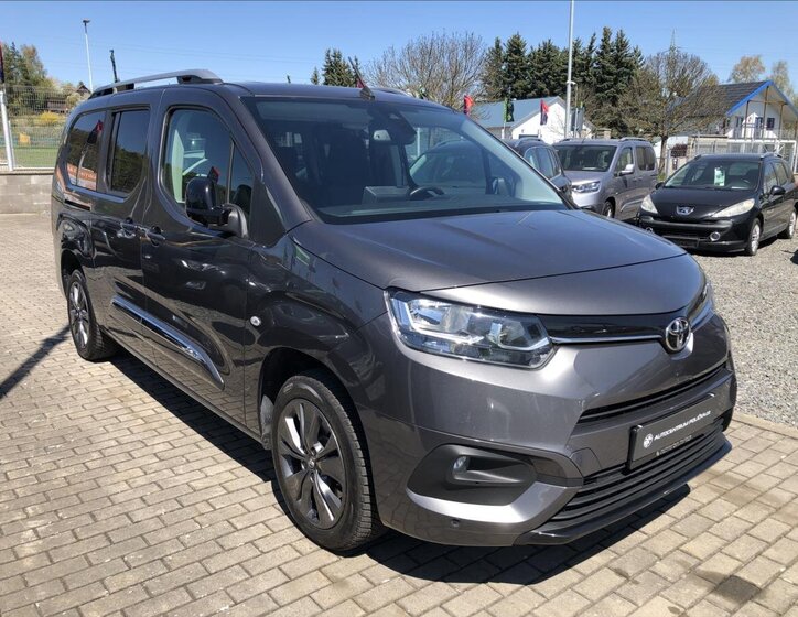 Toyota ProAce City Verso Kombi 1,5 l 96 kw