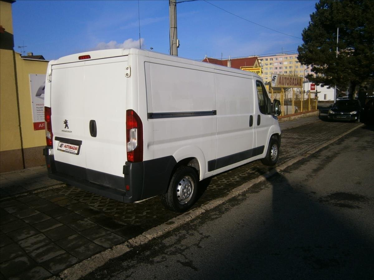 Peugeot Boxer Ostatní 2,2 l 81 kw
