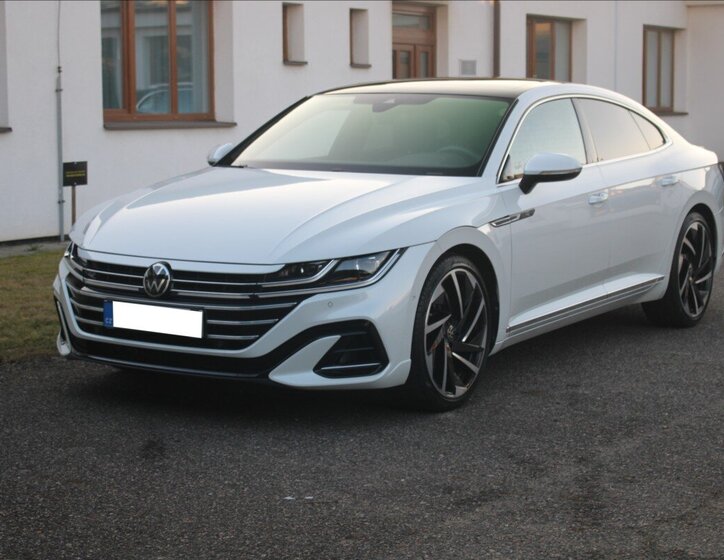 Volkswagen Arteon Liftback 2,0 l 147 kw