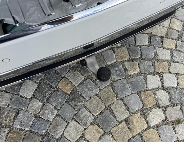 Mercedes-Benz GLE 28