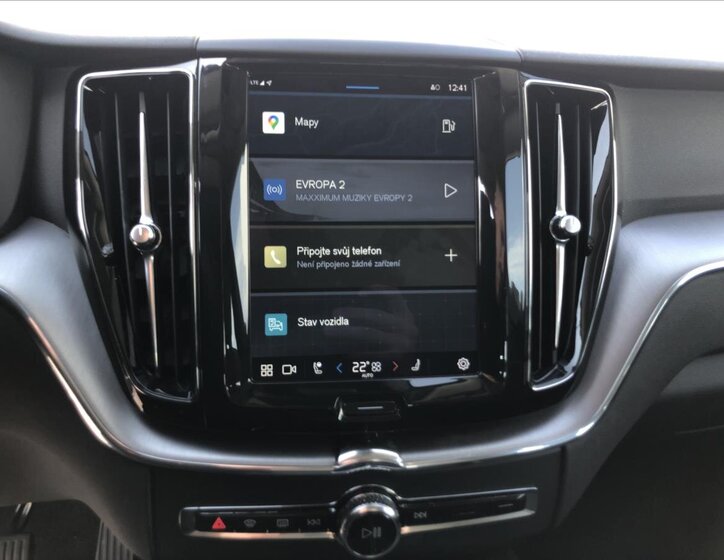 Volvo XC60 SUV / Terénní 2,0 l 145 kw