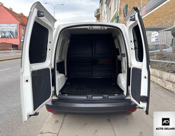 Volkswagen Caddy Skříň 2,0 l 75 kw