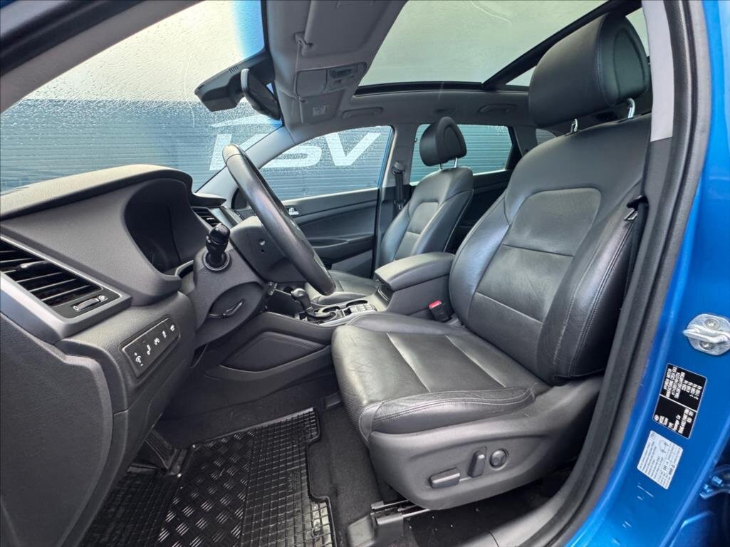 Hyundai Tucson SUV 2,0 l 136 kw
