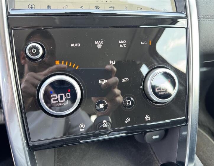 Land Rover Discovery Sport 18