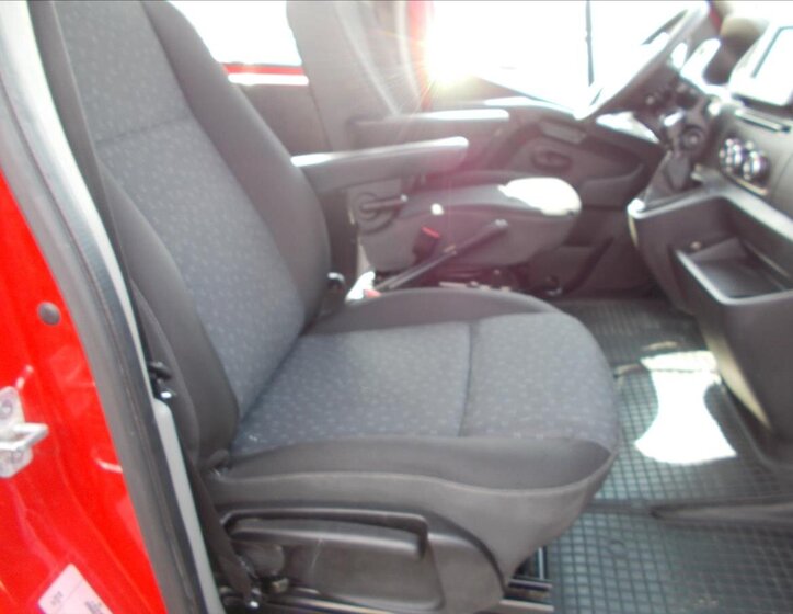 Opel Movano Ostatní 2,3 l 132 kw