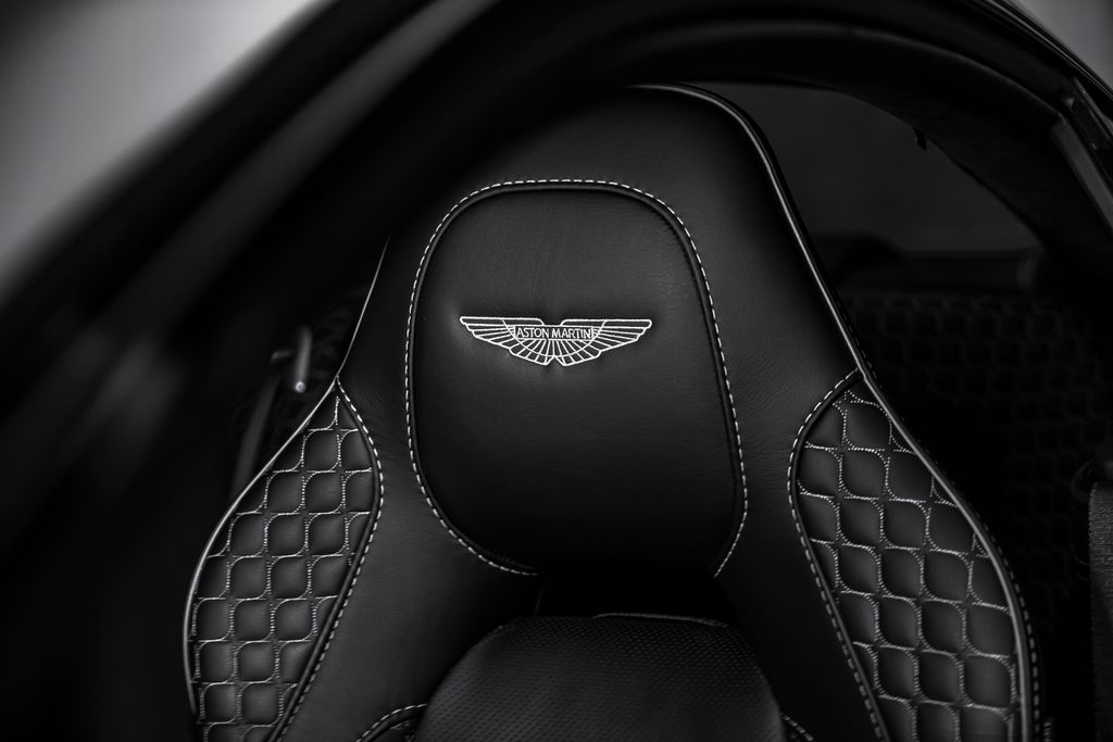 Aston Martin Vanquish