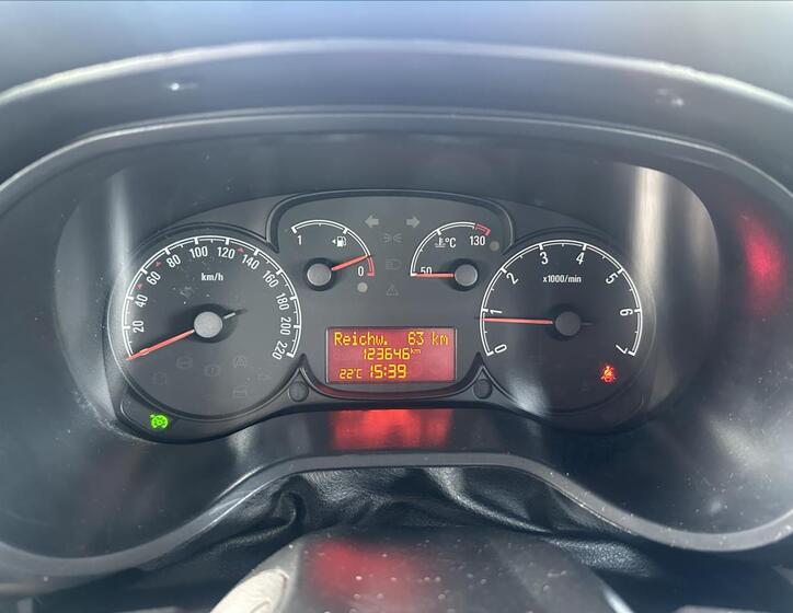 Opel Combo 15