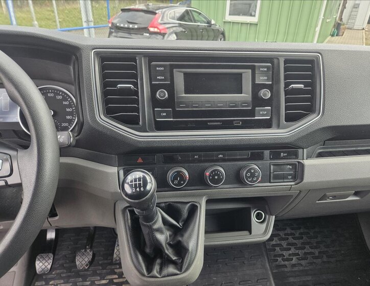 Volkswagen Crafter 11