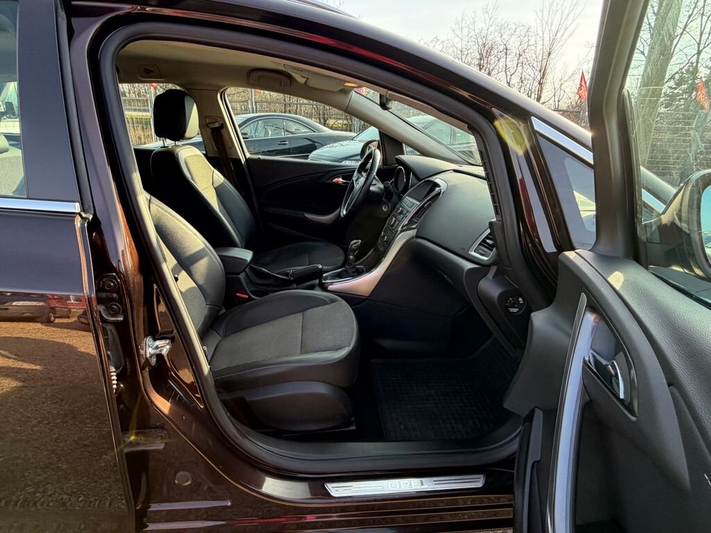 Opel Astra Kombi 1,7 l 81 kw