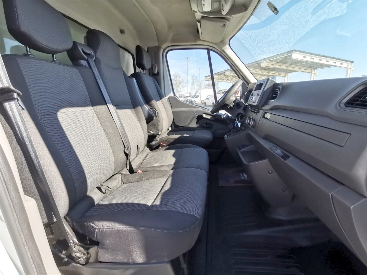 Renault Master Valník 2,3 l 120 kw