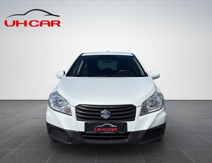Suzuki SX4 S-Cross Hatchback 1,6 l 88 kw