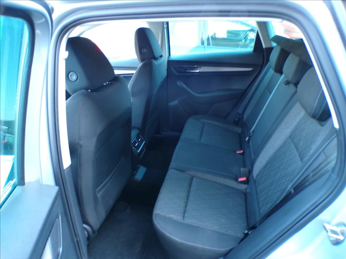 Škoda Karoq Kombi 1,5 l 110 kw