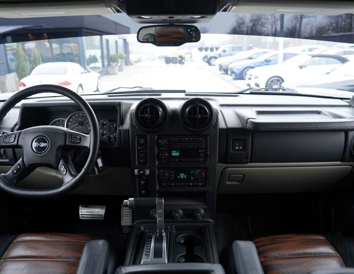 Hummer H2 SUV 6,0 l 232 kw