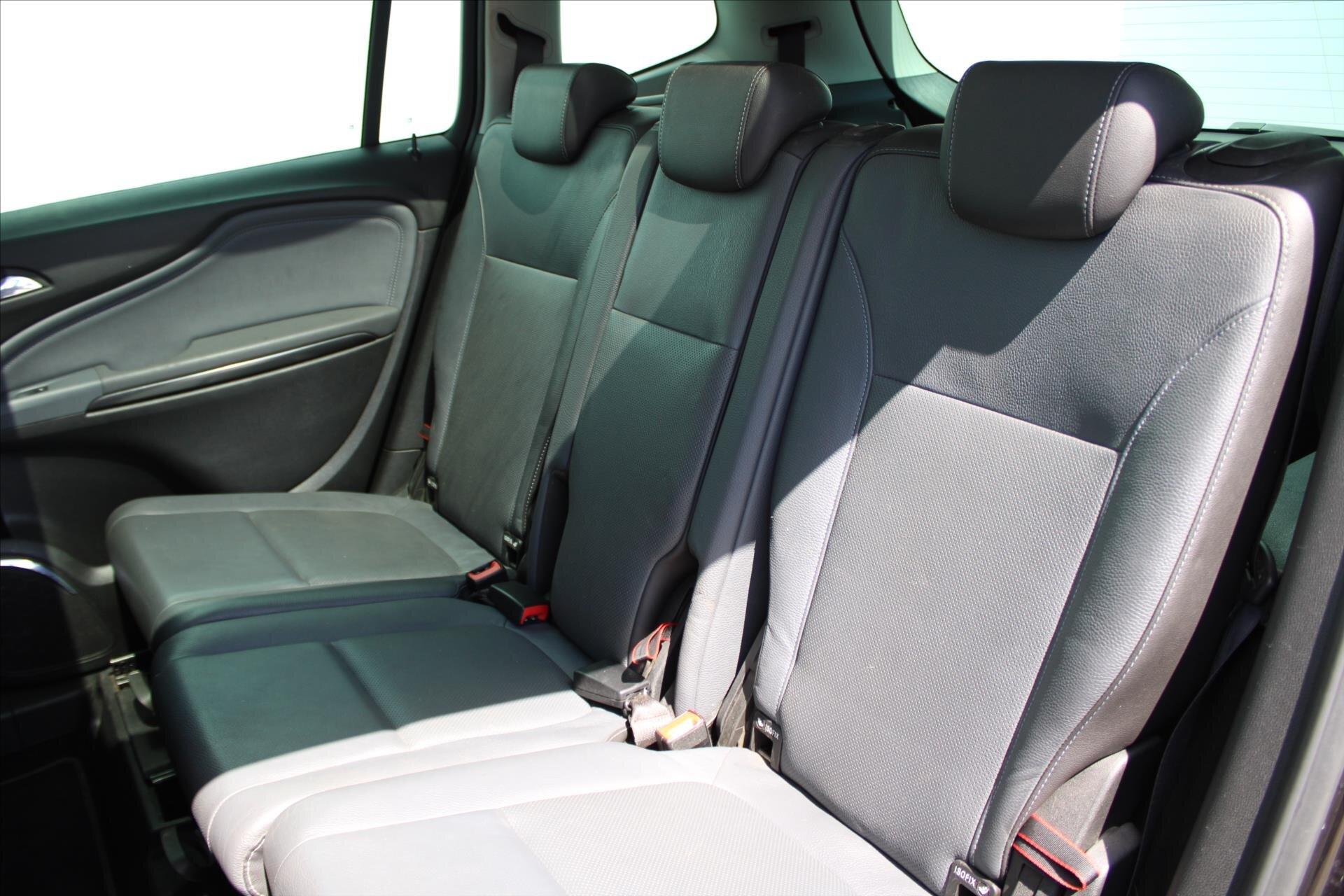 Opel Zafira MPV 2,0 l 121 kw