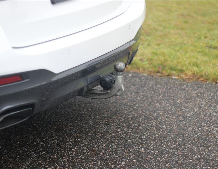 BMW Řada 5 Kombi 3,0 l 210 kw