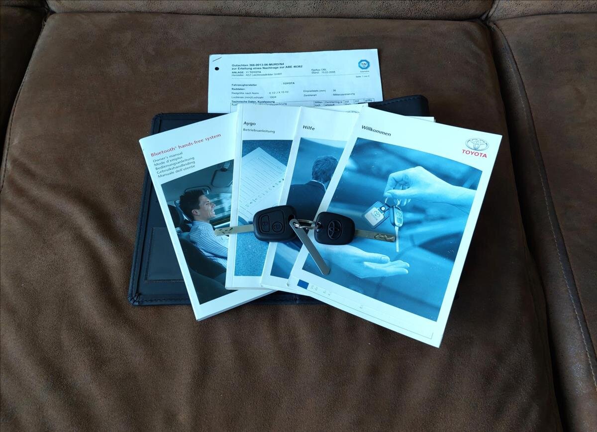 Toyota Aygo Hatchback 998,0 50 kw