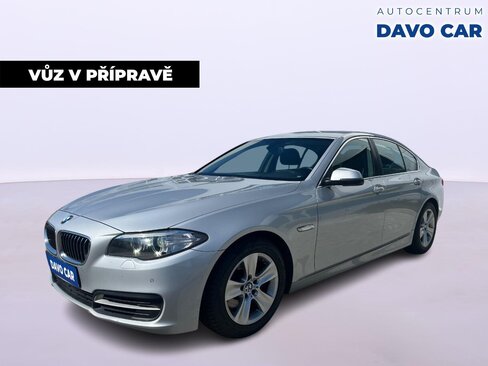 BMW Řada 5 Sedan / Limuzína 2,0 l 135 kw