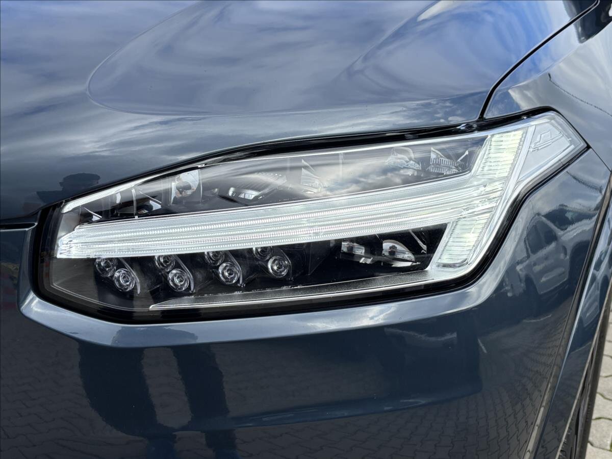 Volvo XC90 SUV 2,0 l 173 kw