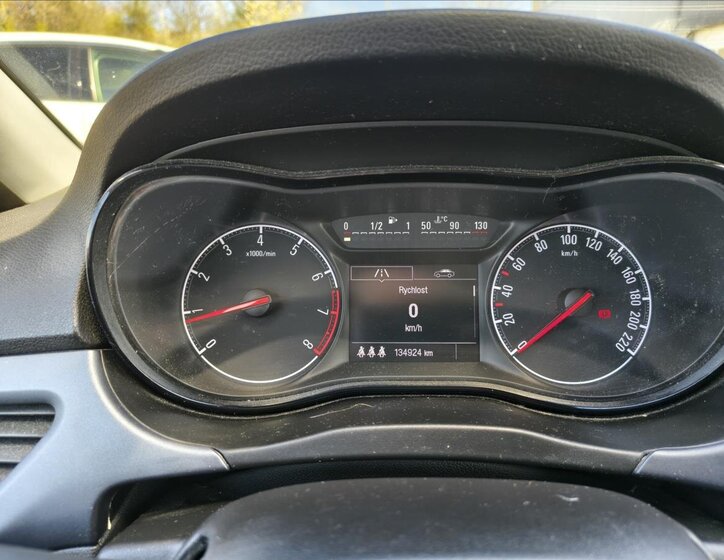 Opel Corsa Hatchback 1,4 l 66 kw