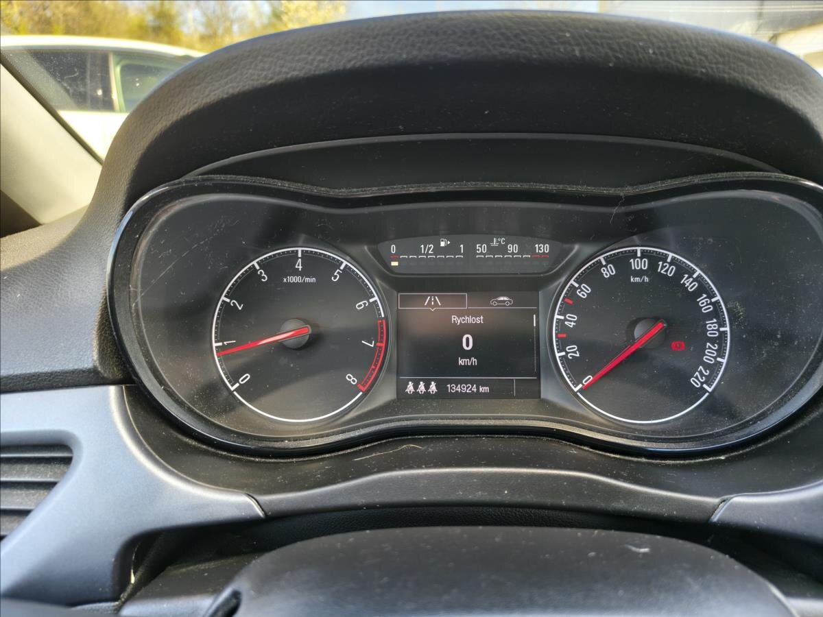 Opel Corsa Hatchback 1,4 l 66 kw