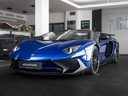 Lamborghini Aventador