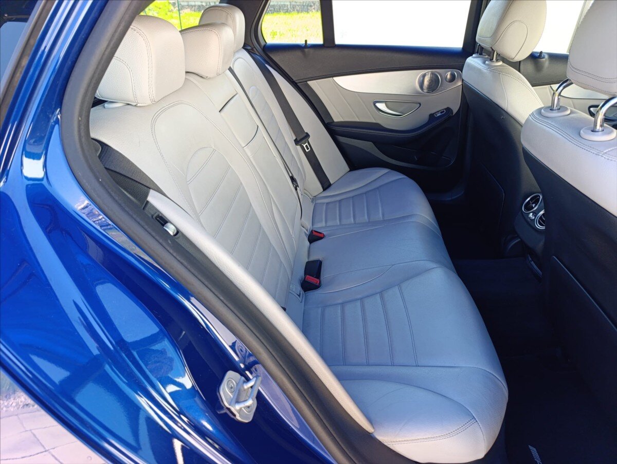 Mercedes-Benz Třídy C Kombi 2,1 l 150 kw