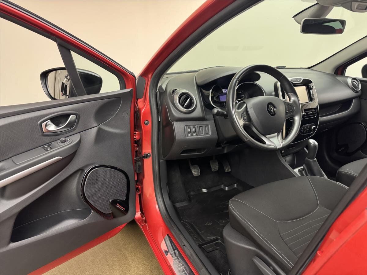 Renault Clio Kombi 1,1 l 54 kw