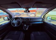 Peugeot Traveller 13