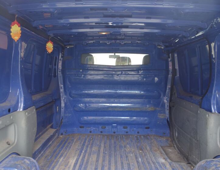 Opel Vivaro 13
