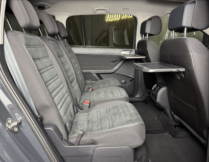 Volkswagen Touran 12