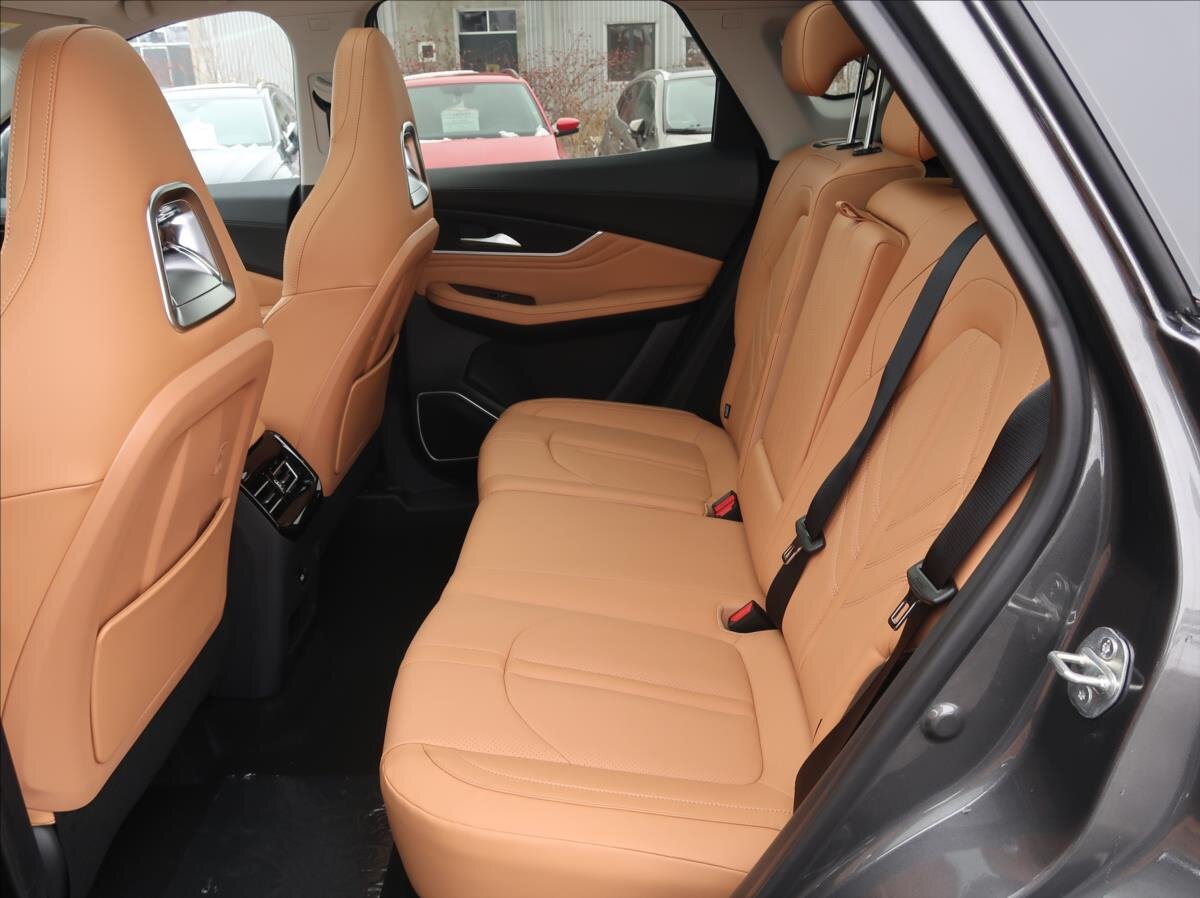 Dongfeng T5 EVO SUV 1,5 l 130 kw