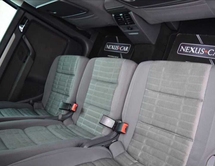 Volkswagen Touran Kombi 1,4 l 103 kw