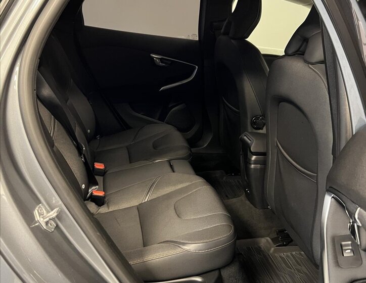 Volvo V40 Kombi 2,0 l 110 kw