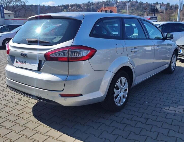 Ford Mondeo Kombi 2,0 l 103 kw