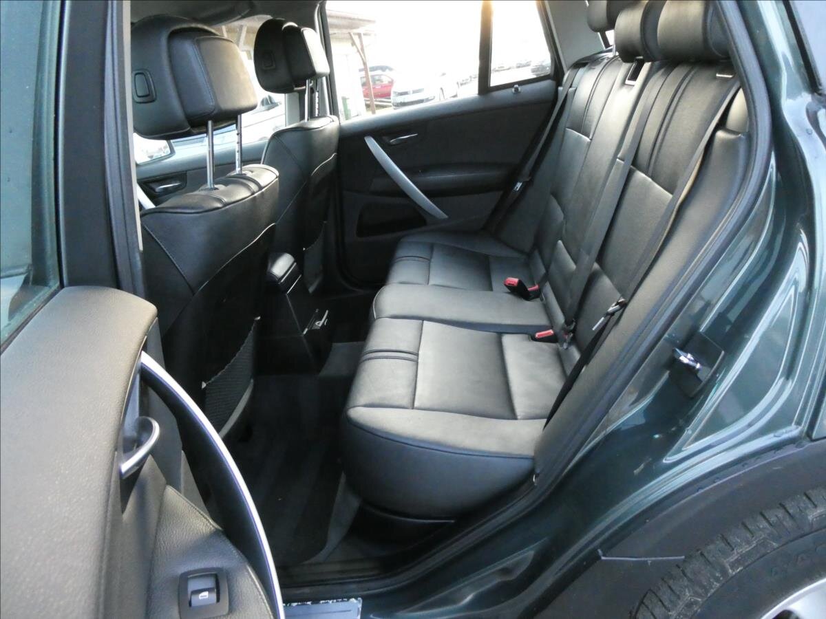 BMW X3 SUV 2,0 l 130 kw