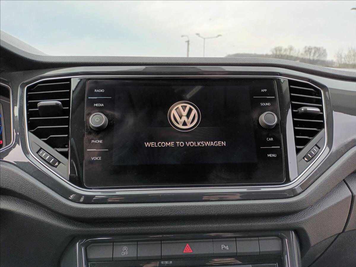 Volkswagen T-Roc SUV / Terénní 1,5 l 110 kw