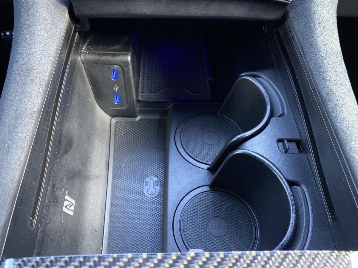 Mercedes-Benz EQE SUV 0,0 300 kw