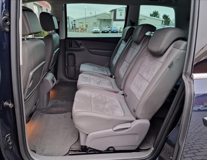 Volkswagen Sharan 17