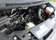Volkswagen Transporter Kombi 2,0 l 62 kw