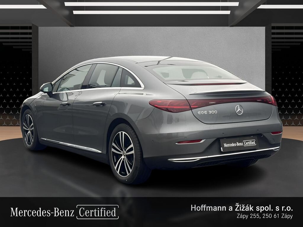 Mercedes-Benz EQE Sedan / Limuzína 0,0 180 kw