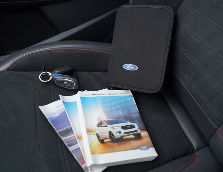 Ford Kuga SUV 2,0 l 132 kw
